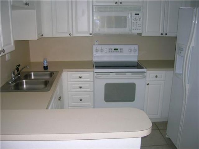 Дом в аренду по адресу 8237 Thames Boulevard C - фото 6599274