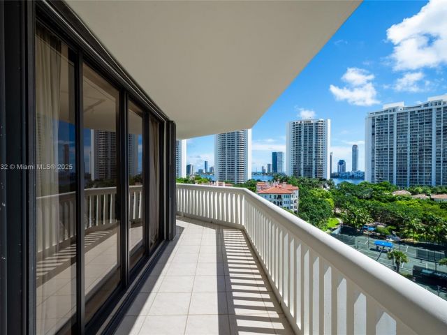 Продажа квартиры #1002 - фото 6619101