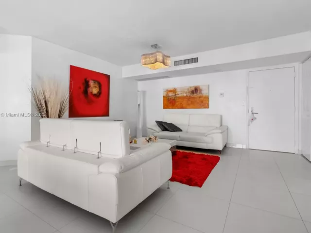 Продажа квартиры #2502 - фото 6636540