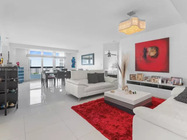 Продажа квартиры #2502 - фото 6636541