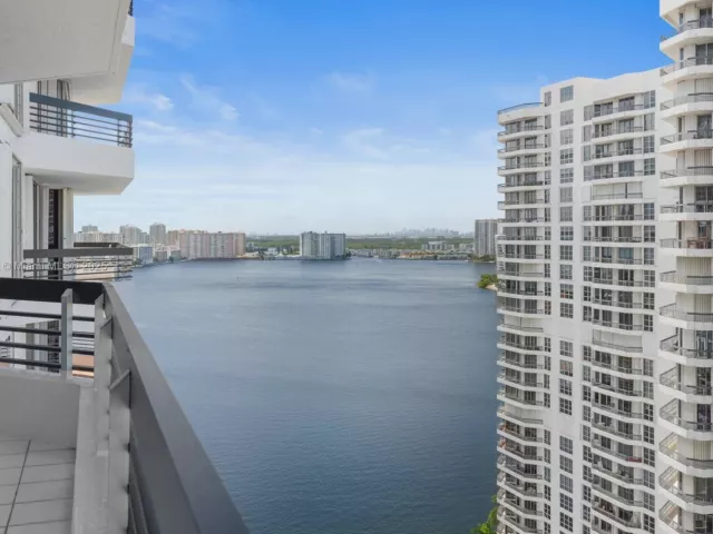 Продажа квартиры #2502 - фото 6636542