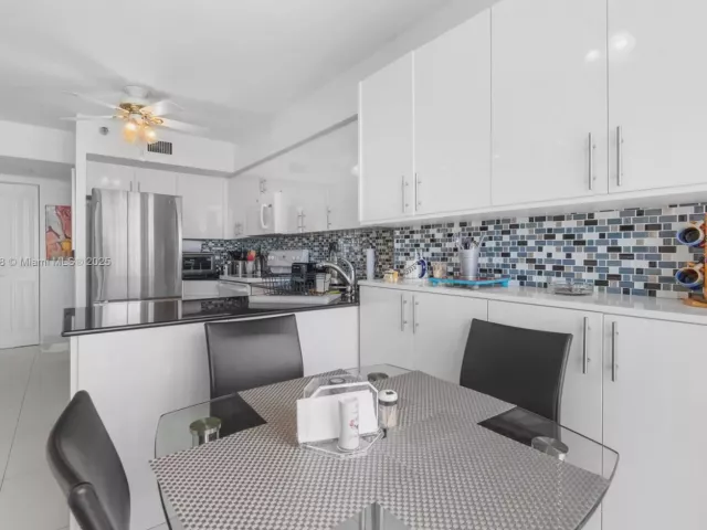 Продажа квартиры #2502 - фото 6636532