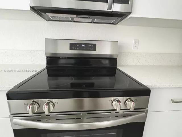 Продажа дома по адресу 285 SW 159th Ln - фото 6618744