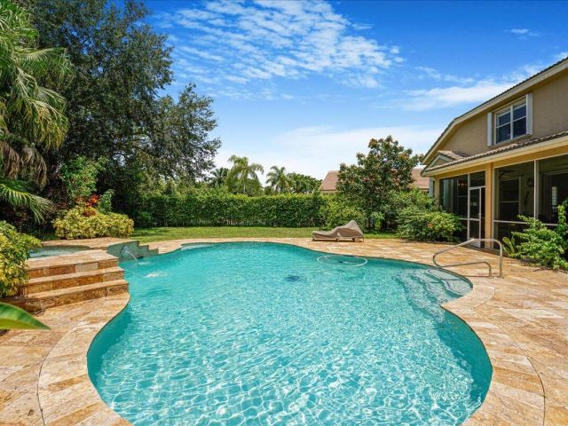 Дом в аренду по адресу 19059 Skyridge Circle - фото 6599293