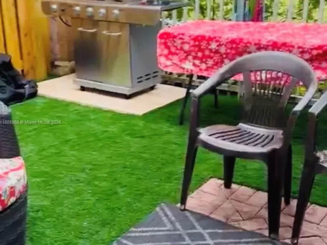 Дом в аренду по адресу 11500 NW 60th Ter 375 - фото 6602112