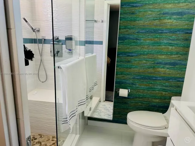 Дом в аренду по адресу 11500 NW 60th Ter 375 - фото 6602107