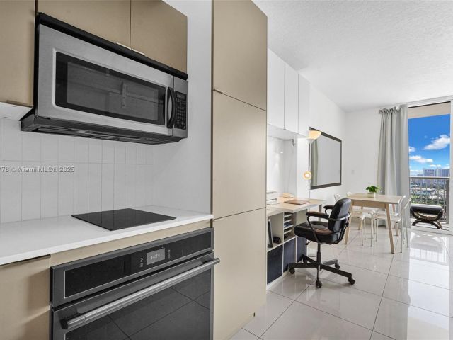 Продажа квартиры #3708 - фото 7435039