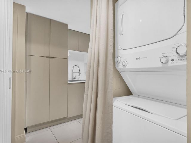 Продажа квартиры #3708 - фото 7435046