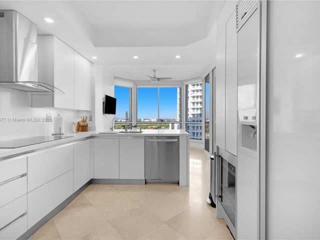 Продажа квартиры #1905 - фото 6624855