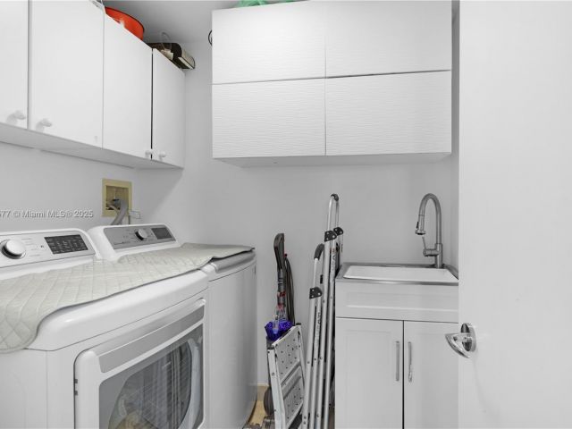 Продажа квартиры #1905 - фото 6624856