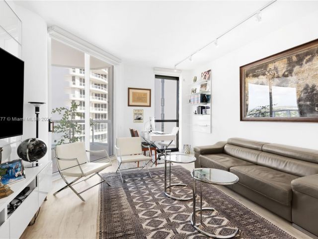 Продажа квартиры #1905 - фото 6624860