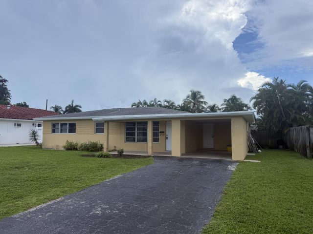 Дом в аренду по адресу 300 NE 31st Street - фото 6601090