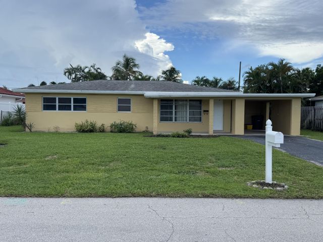 Дом в аренду по адресу 300 NE 31st Street - фото 6601095