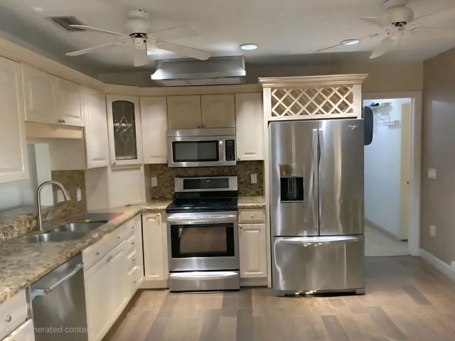 Дом в аренду по адресу 19323 Carolina Circle - фото 6608783