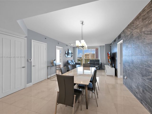 Продажа квартиры #1507 - фото 6605904