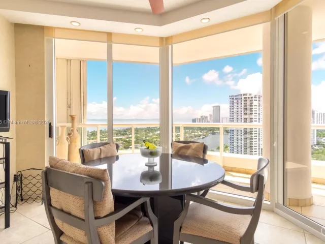 Продажа квартиры #2203 - фото 6602062