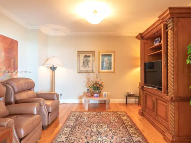 Продажа квартиры #2203 - фото 6602063