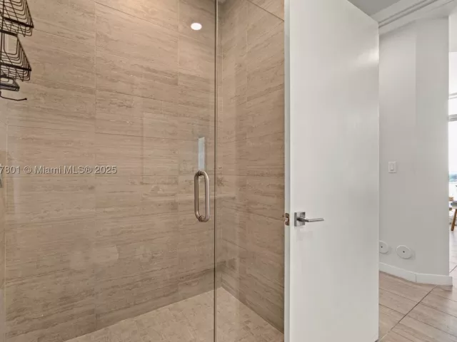 Квартира в аренду номер - фото 9200158