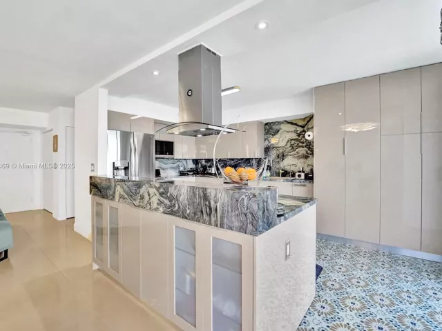 Продажа квартиры #2002 - фото 6608700