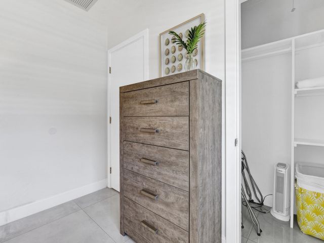 Продажа дома по адресу 2301 Ridgeway Avenue - фото 6601403