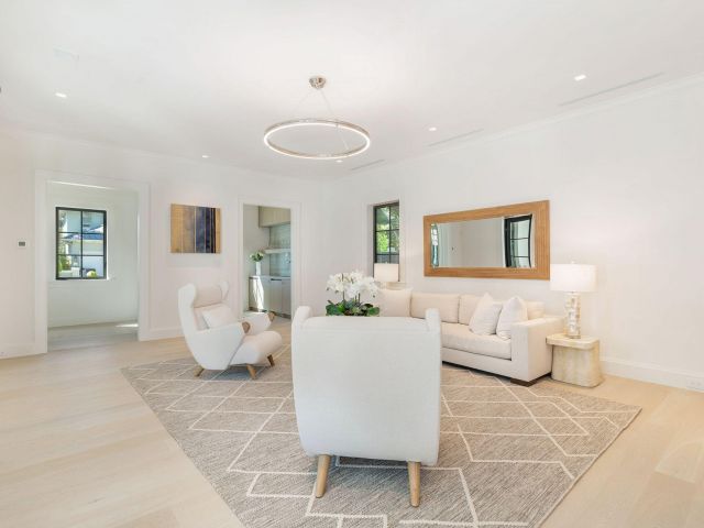 Продажа дома по адресу 215 Summa Street - фото 6620262