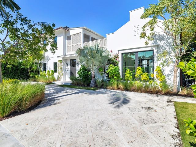 Продажа дома по адресу 215 Summa Street - фото 6620270