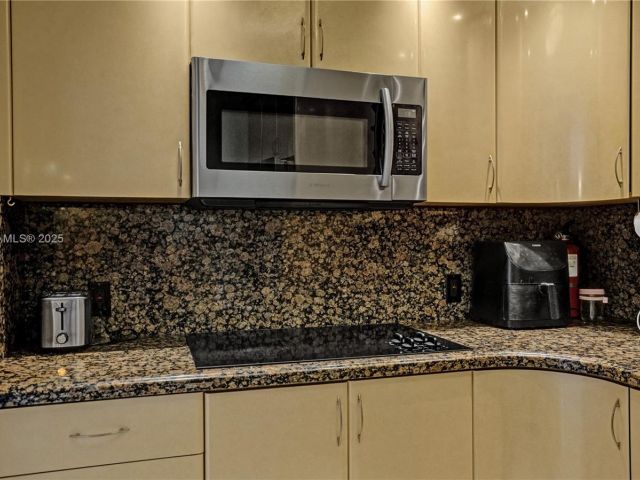 Продажа квартиры #1931 - фото 6625730