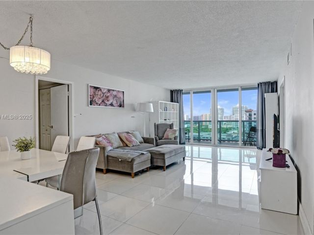 Продажа квартиры #1931 - фото 6625742