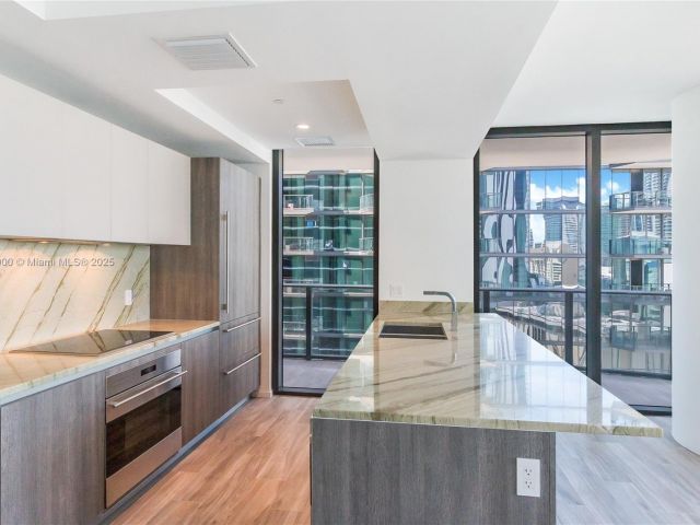 Продажа квартиры #1505 - фото 6604010