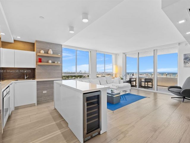 Продажа квартиры #3407 - фото 6609425