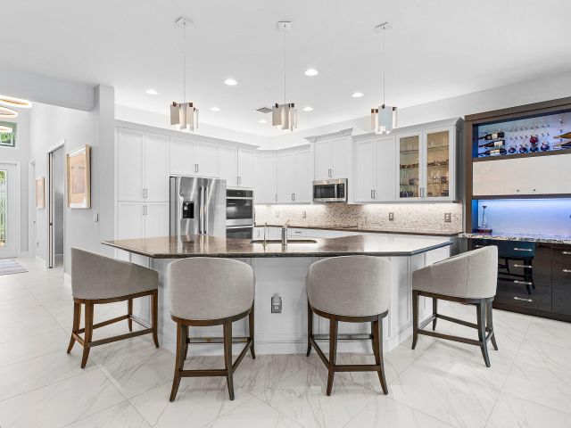 Продажа дома по адресу 13655 Whistler Mountain Road - фото 6606136