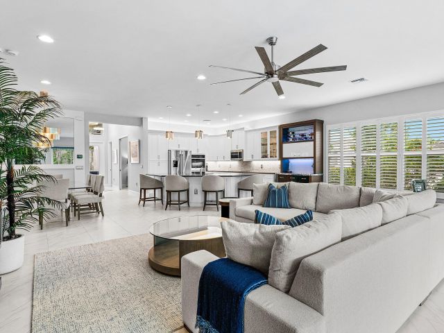 Продажа дома по адресу 13655 Whistler Mountain Road - фото 6606138