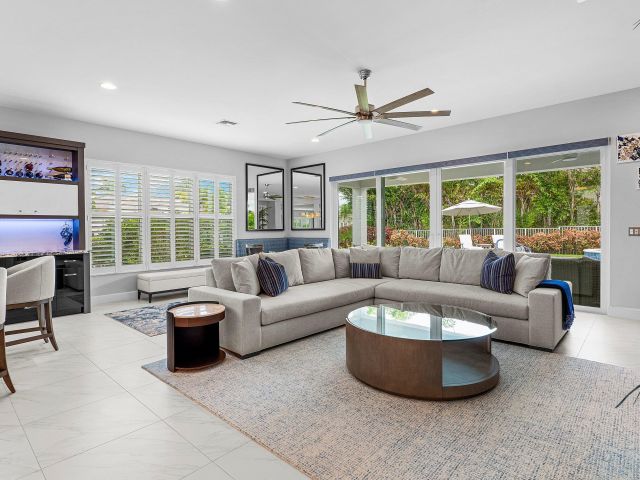 Продажа дома по адресу 13655 Whistler Mountain Road - фото 6606139