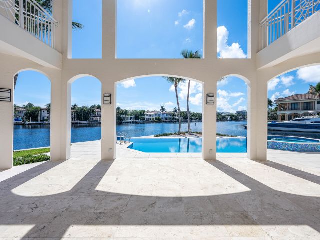 Продажа дома по адресу 978 Dogwood Drive - фото 6631526