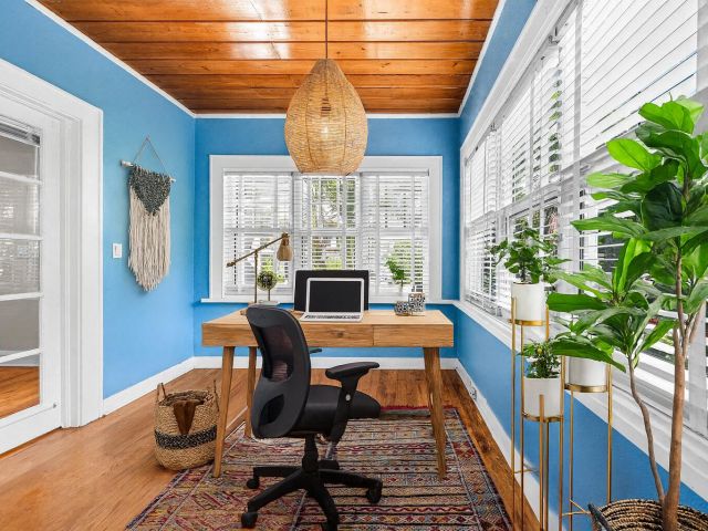 Продажа дома по адресу 220 Malverne Road - фото 6606262