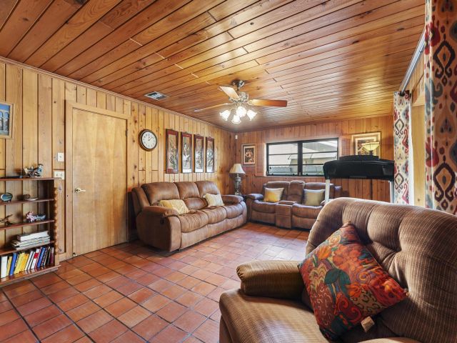 Продажа дома по адресу 2282 Palmetto Road - фото 6606279