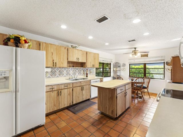 Продажа дома по адресу 2282 Palmetto Road - фото 6606287