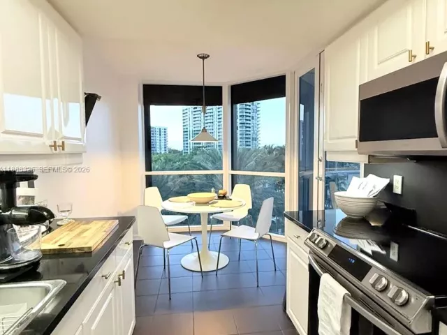 Продажа квартиры #606 - фото 6606803