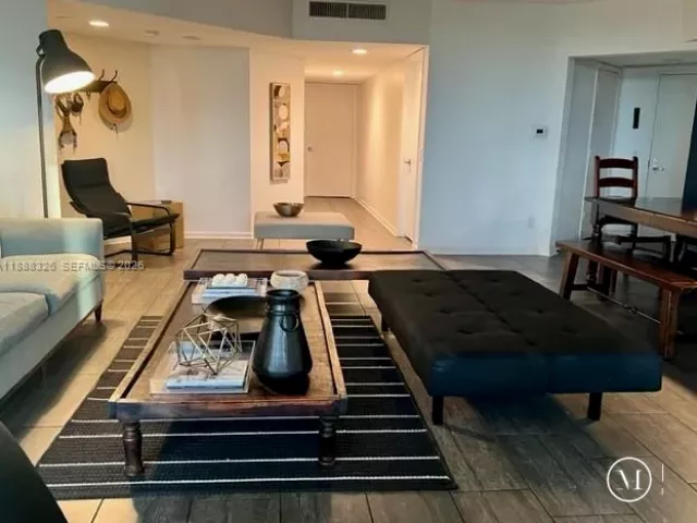 Продажа квартиры #606 - фото 6606806