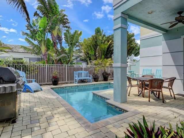 Дом в аренду по адресу 1120 Ocean Terrace - фото 6607763