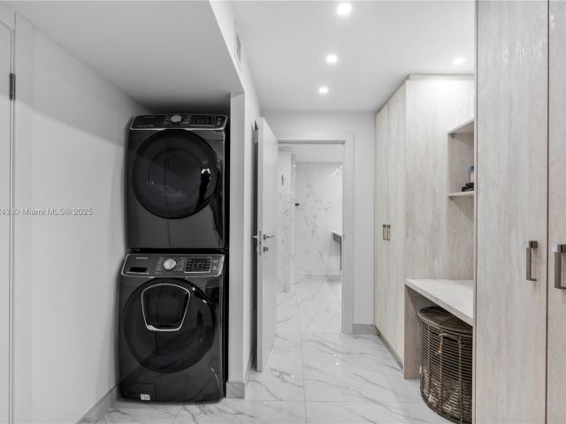 Продажа квартиры #2127 - фото 6607724