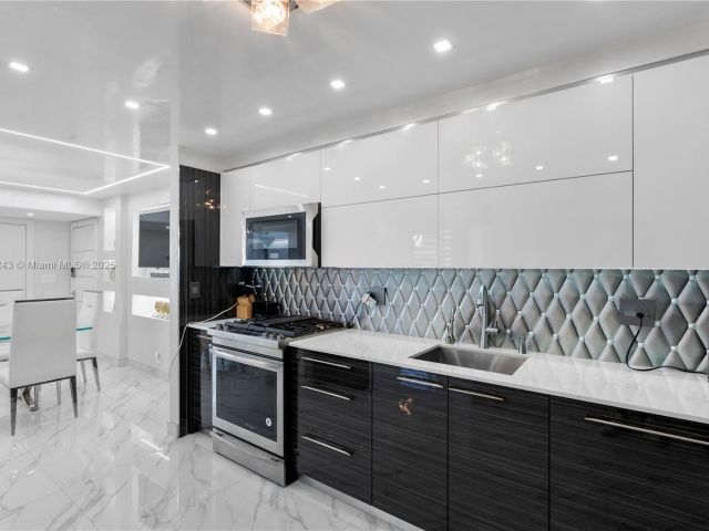 Продажа квартиры #2127 - фото 6607733