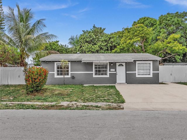 Продажа дома по адресу 1624 S 23rd Ave - фото 6603987