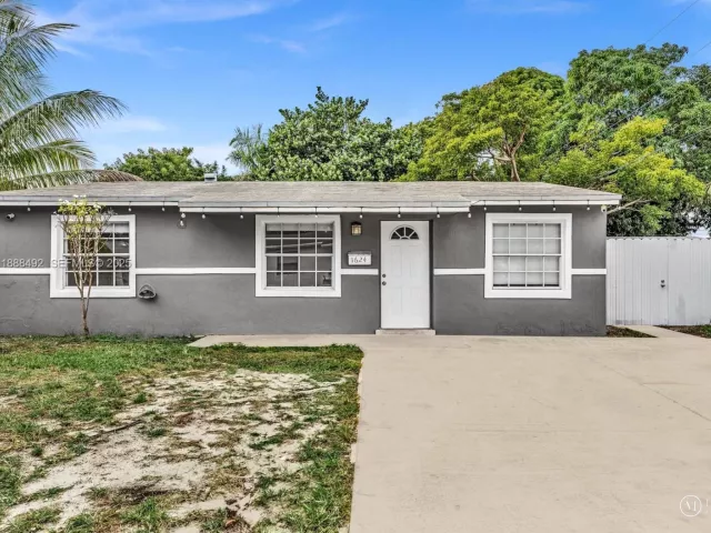 Продажа дома по адресу 1624 S 23rd Ave - фото 6603984