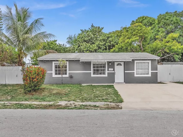 Продажа дома по адресу 1624 S 23rd Ave - фото 6603987