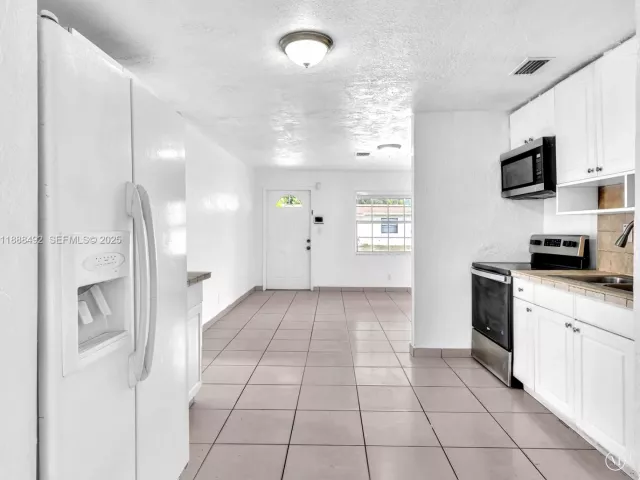 Продажа дома по адресу 1624 S 23rd Ave - фото 6857745