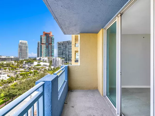 Продажа квартиры #1103 - фото 6614853