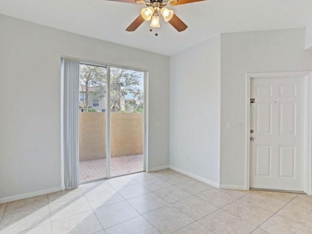 Дом в аренду по адресу 6515 Diamond Springs Terrace 2404 - фото 6606389