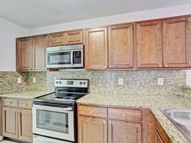 Дом в аренду по адресу 6515 Diamond Springs Terrace 2404 - фото 6606392