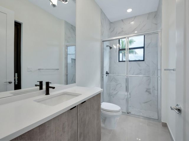 Продажа дома по адресу 20302 Somerset Hills Drive - фото 6644657